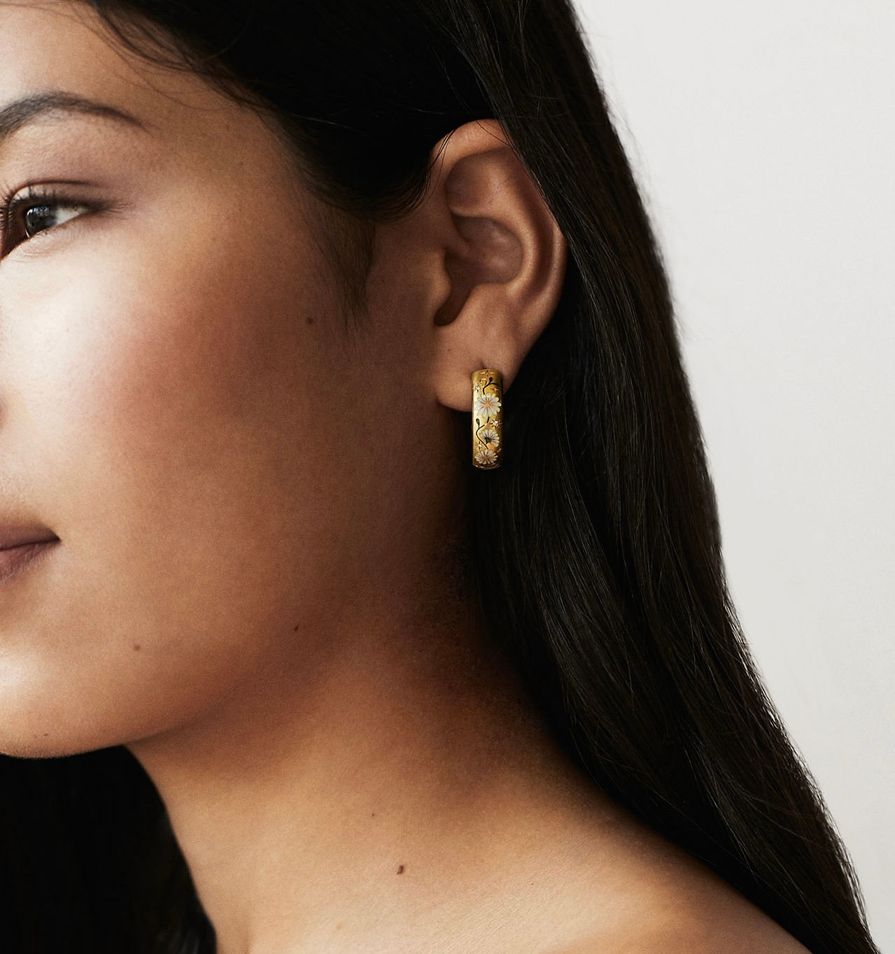 Daisy hoops deals