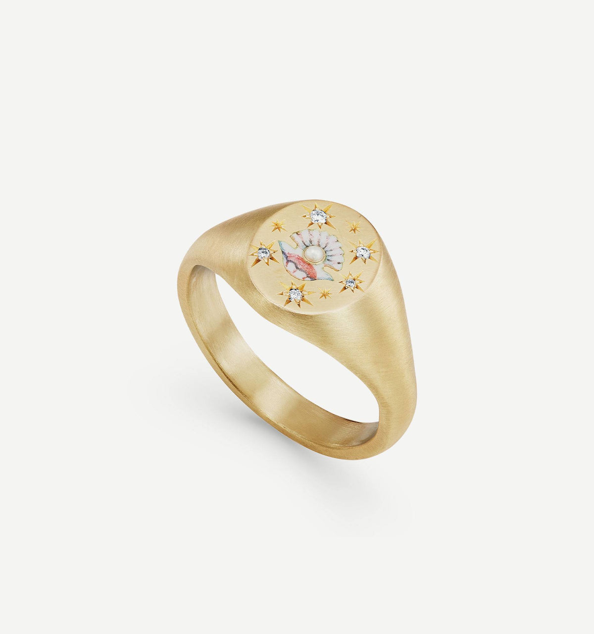 Gold signet ring featuring a shell design with a pearl and five diamonds in a star motif.